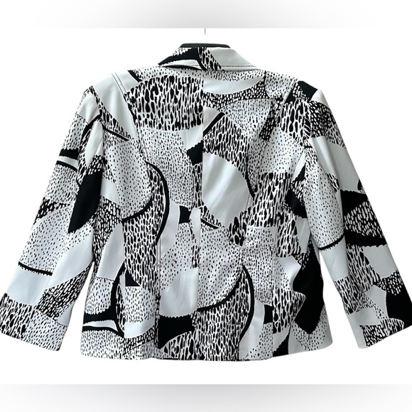 Chicos Design Blazer Jacket Coat Size Med - Picture 3 of 8